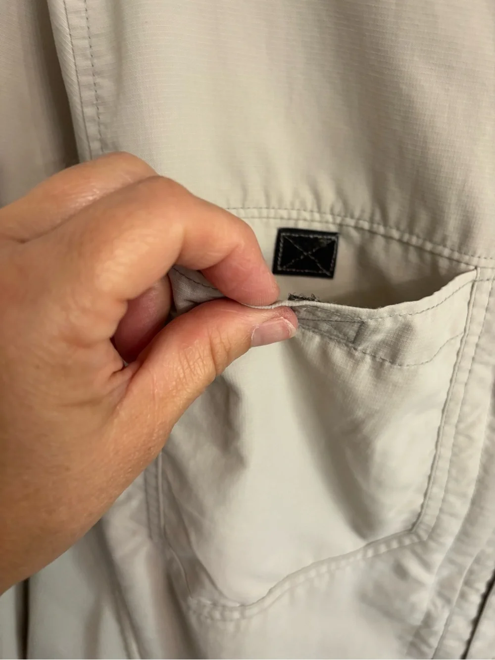 Kuhl Men's Lightweight Button-Front Utility Shirt Light Beige Large Outdoor